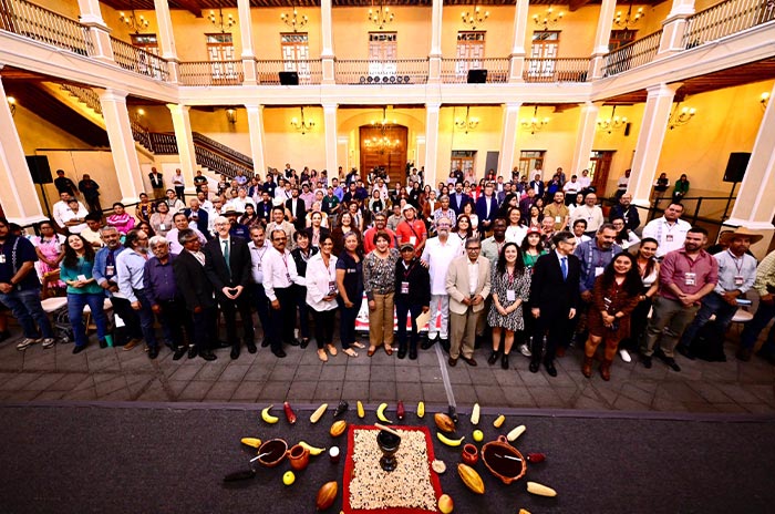 Inaugura Delfina_Gómez_Encuentro_Continental_para_Cooperación_Campesina_2.jpg